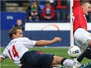 Bóng đá anh, ngoại hạng anh, lịch thi đấu euro 2012, Thủ quân của Bolton xin lỗi Tom Cleverley